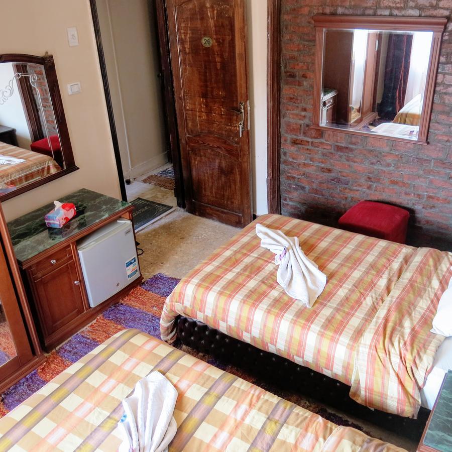 Pyramids Loft Guesthouse カイロ エクステリア 写真