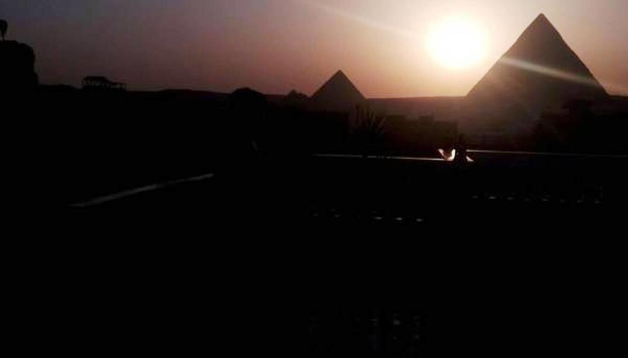Pyramids Loft Guesthouse カイロ エクステリア 写真