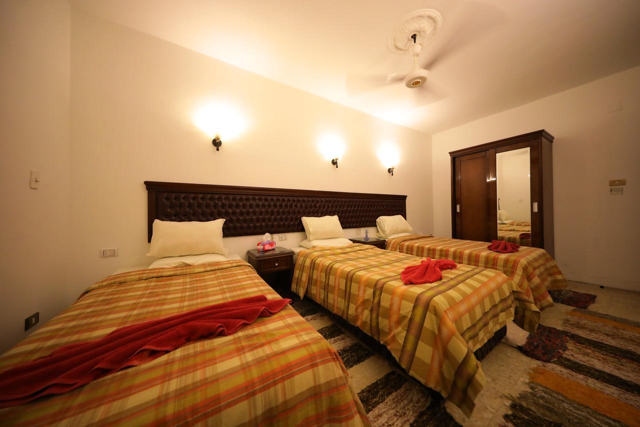 Pyramids Loft Guesthouse カイロ エクステリア 写真