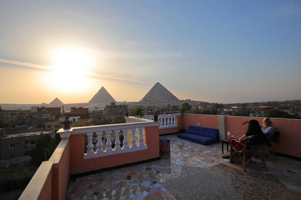 Pyramids Loft Guesthouse カイロ エクステリア 写真
